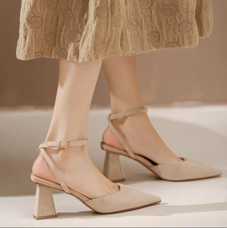 Sandals for Woman Pointed Toe Chunky Footwear Closed Thick Heel Summer 2025 Block High Heels Heeled Pumps Women's Shoes Korea