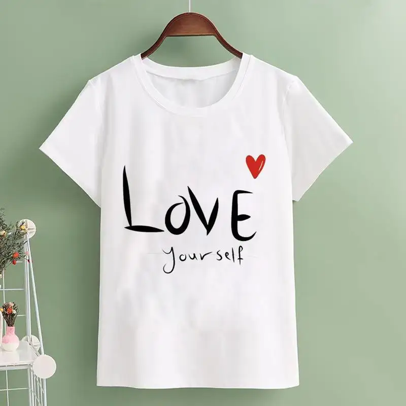 Wearing Korea T-Shirts women's fashionable casual printed slim fit ins base new western-style top trendy short sleeved T-shirt